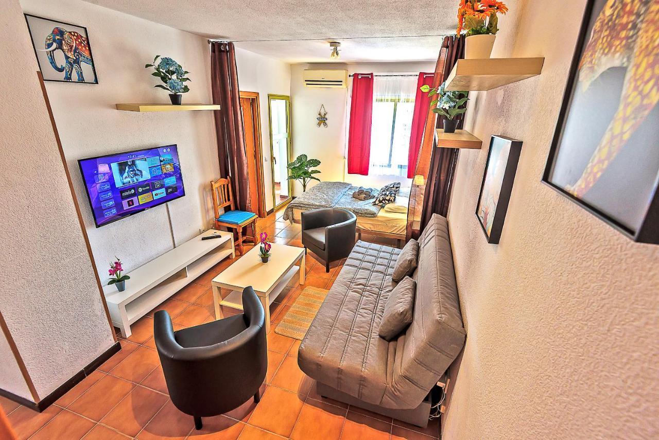 Ocean View Beach Apartment With Pool & Balconies 圣玛丽亚港 外观 照片