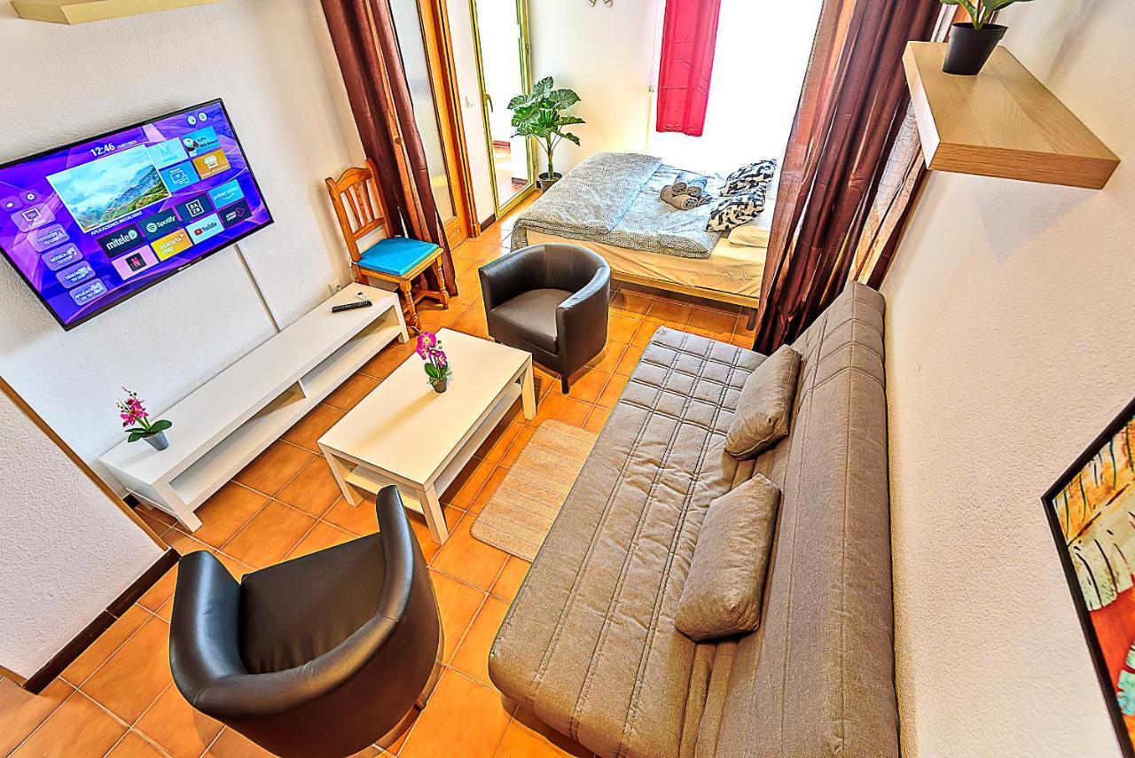 Ocean View Beach Apartment With Pool & Balconies 圣玛丽亚港 外观 照片