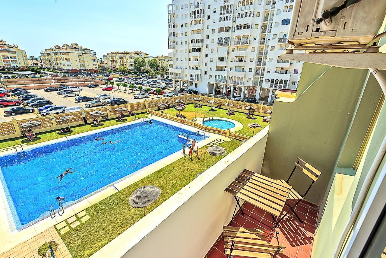 Ocean View Beach Apartment With Pool & Balconies 圣玛丽亚港 外观 照片