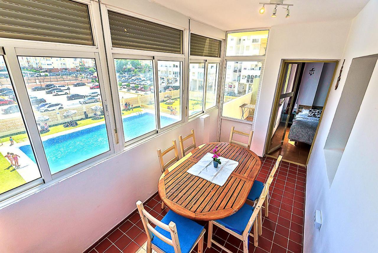 Ocean View Beach Apartment With Pool & Balconies 圣玛丽亚港 外观 照片